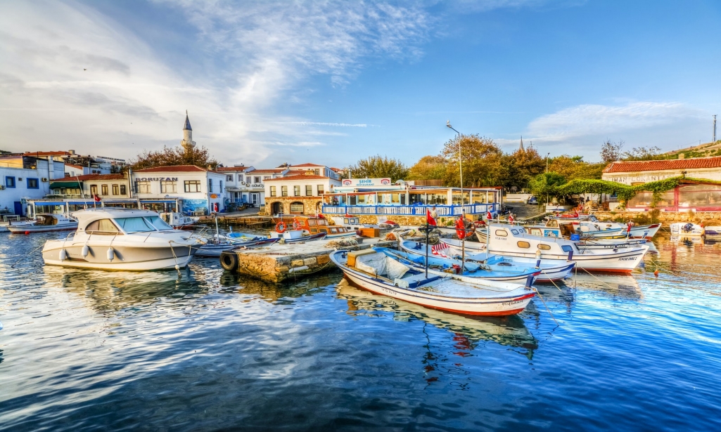 13-15 MAYIS BOZCAADA-AYVALIK-ASSOS-CUNDA ADASI TURU, Çubukçu Turizm 50 yıldır Hac & Umre ve Kültür Turlarında Sakaryada hizmetinizdeyiz.